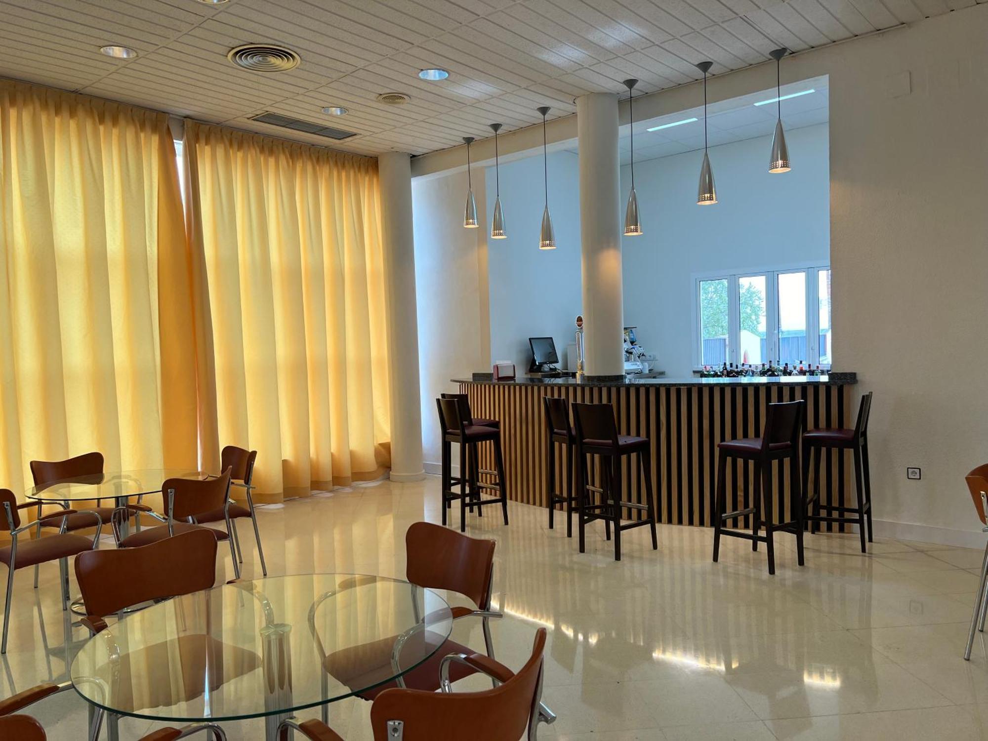 Hospedium Hotel Blu Torre De Sevilla Torre de la Reina Εξωτερικό φωτογραφία