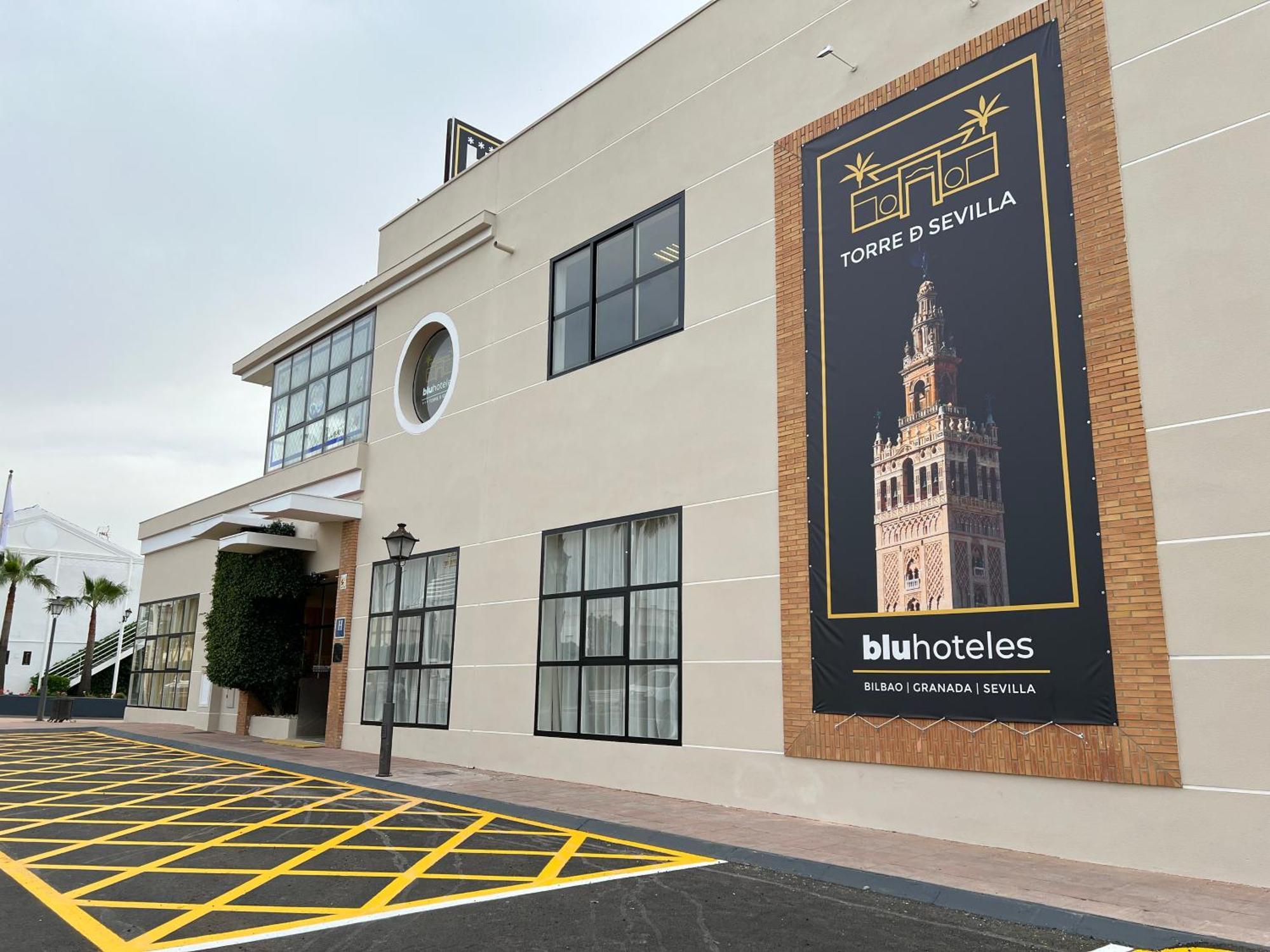 Hospedium Hotel Blu Torre De Sevilla Torre de la Reina Εξωτερικό φωτογραφία