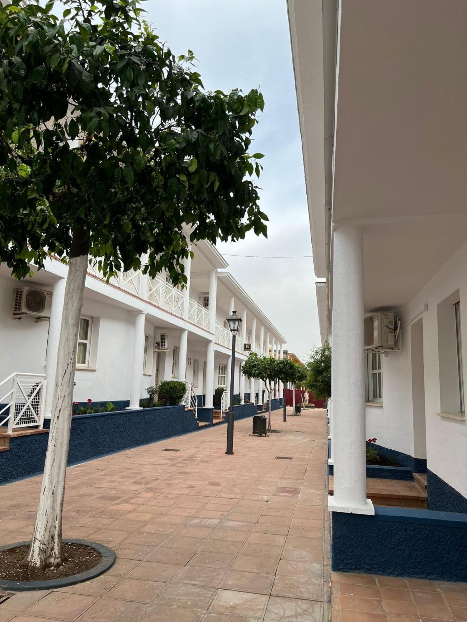 Hospedium Hotel Blu Torre De Sevilla Torre de la Reina Εξωτερικό φωτογραφία