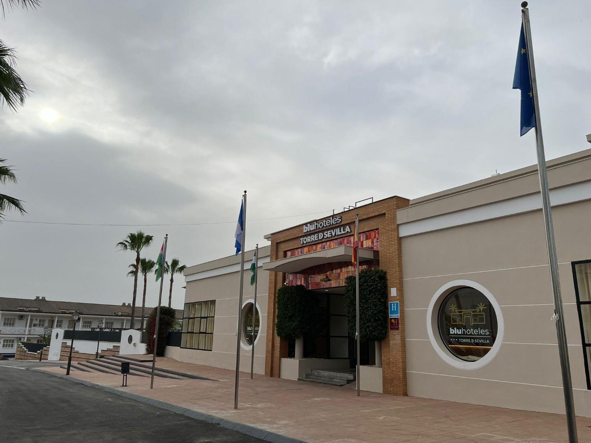 Hospedium Hotel Blu Torre De Sevilla Torre de la Reina Εξωτερικό φωτογραφία