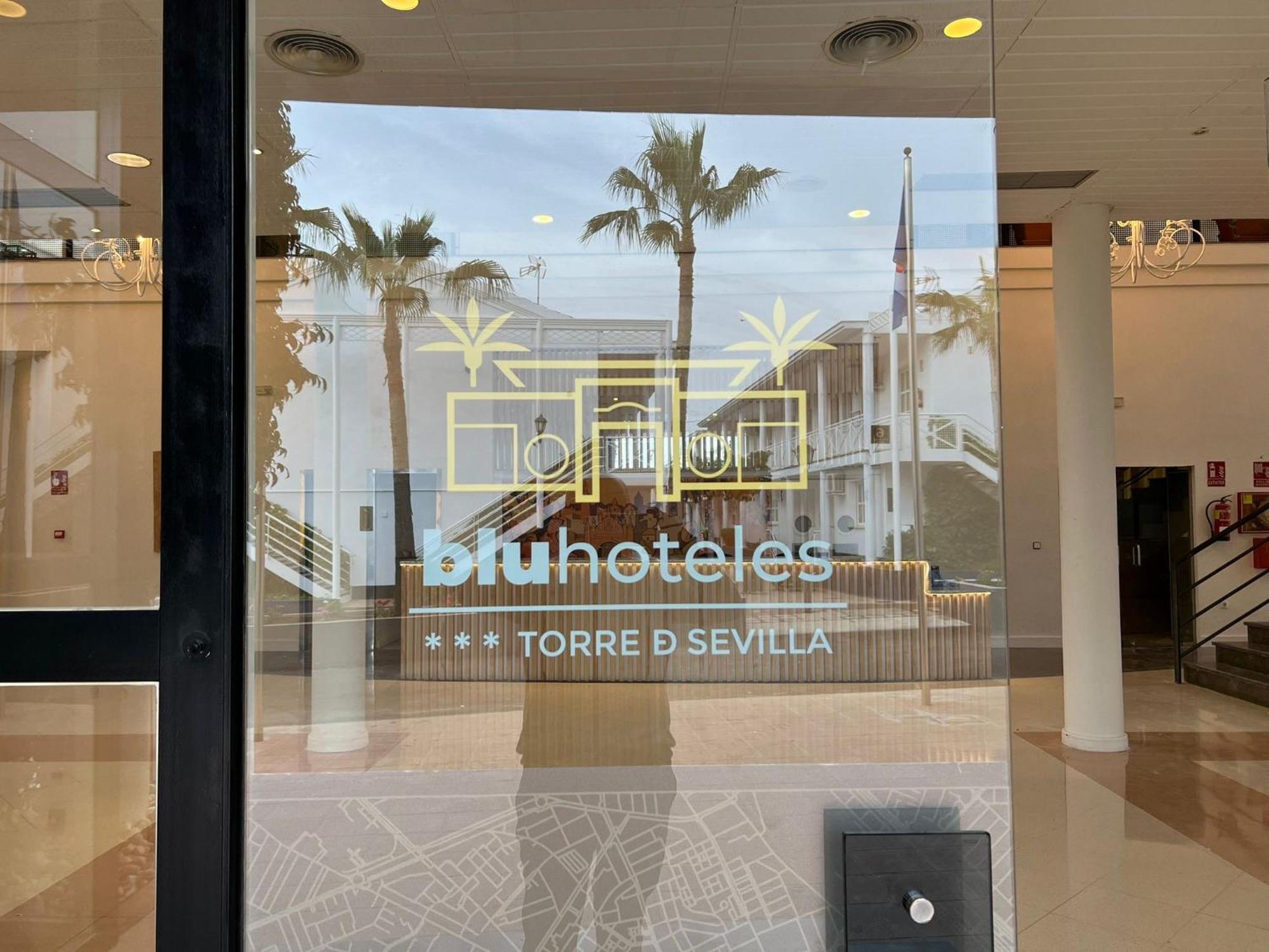 Hospedium Hotel Blu Torre De Sevilla Torre de la Reina Εξωτερικό φωτογραφία