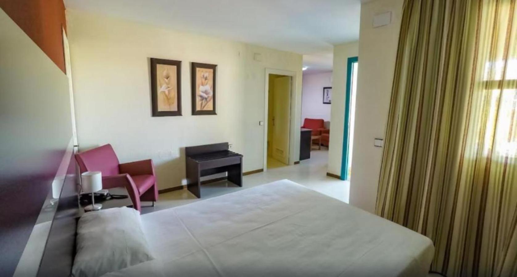 Hospedium Hotel Blu Torre De Sevilla Torre de la Reina Εξωτερικό φωτογραφία